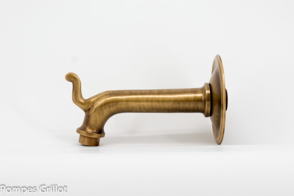 Bec décoration avec porte seau